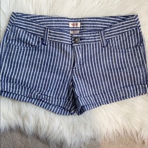 Stripped shorts